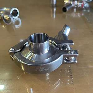 پترو استیل اروند 33951467-021 کلمپ صنایع دارویی